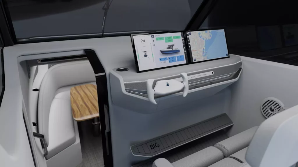2023 BIG R30 Barco eléctrico. Imagen puesto de mando.