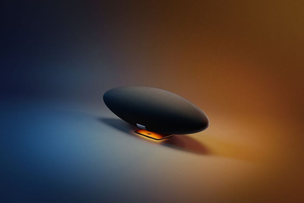 2023 Bowers Wilkins Zeppelin McLaren Edition 1 Motor16