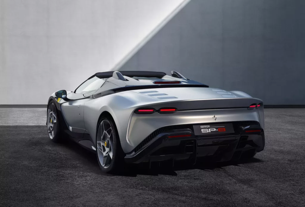 2023 Ferrari SP 8 8 Motor16