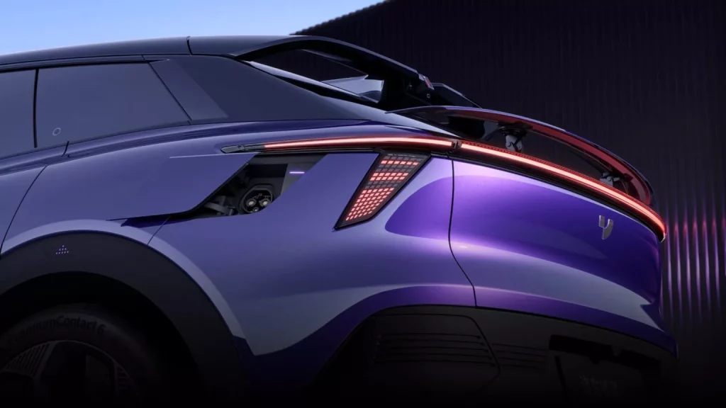Jiyue 01: Geely y Baidu lanzan un duro rival para el Tesla Model Y 10 Motor16 2023 Geely Jiyue 01 EV 5 Motor16