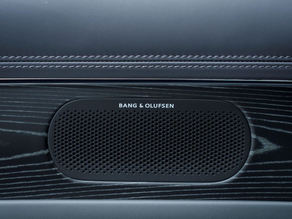 Bang & Olufsen crea el sistema de sonido del nuevo Genesis G90 13 Motor16 2023 Genesis G90 Bang Olufsen 9 Motor16