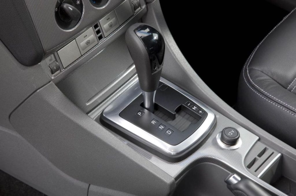 P, N, R, D... Este es el significado de las letras del cambio automático en tu coche 168 Motor16 2023 ambio automatico Motor16