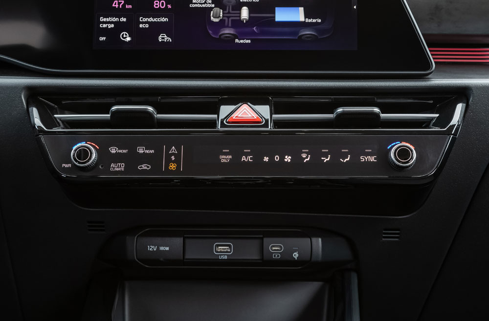 Probamos el Kia Niro PHEV Emotion: En el centro se encuentra el equilibrio 31 Motor16 2023 kia niro phev prueba 26 Motor16