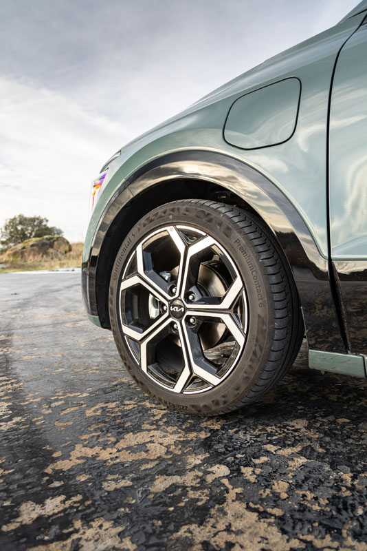 Probamos el Kia Niro PHEV Emotion: En el centro se encuentra el equilibrio 17 Motor16 2023 kia niro phev prueba 9 Motor16