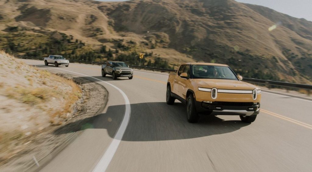 2023 rivian r1t r1s 4 Motor16