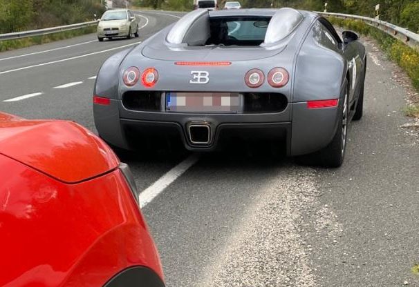 Así son los más de 20 superdeportivos con 30.000 caballos que se están paseando por España 25 Motor16 bugatti