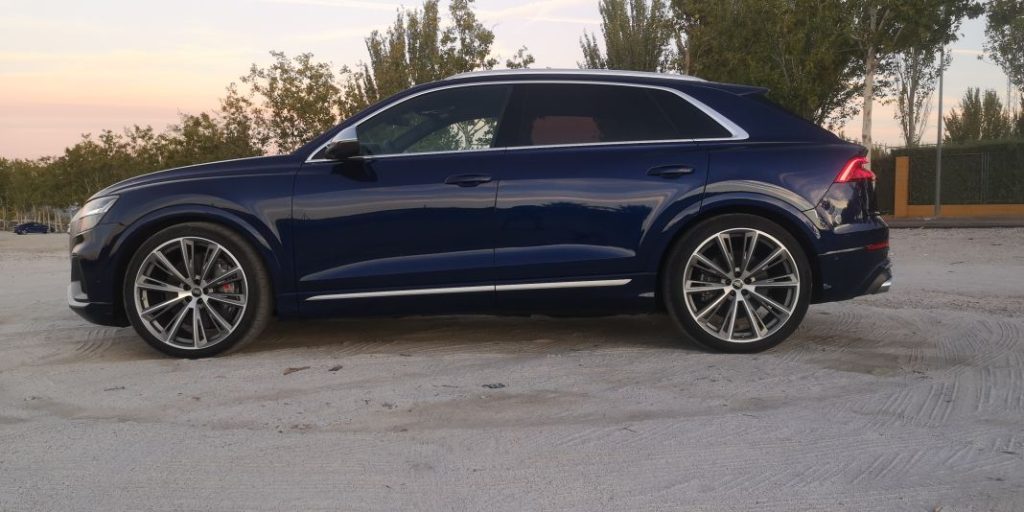 Prueba del Audi SQ8 TFSI. Algo más que un RS Q8 ‘descafeinado’ 1 Motor16 Audi SQ8 TFSI (18)