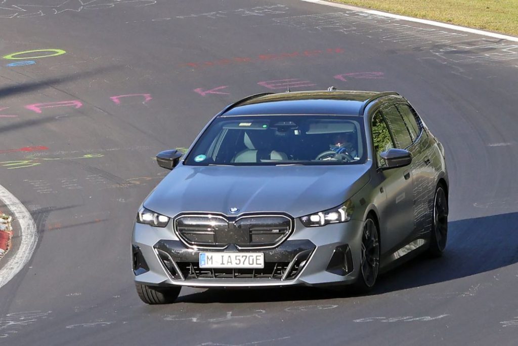 BMW i5 Touring 4 Motor16