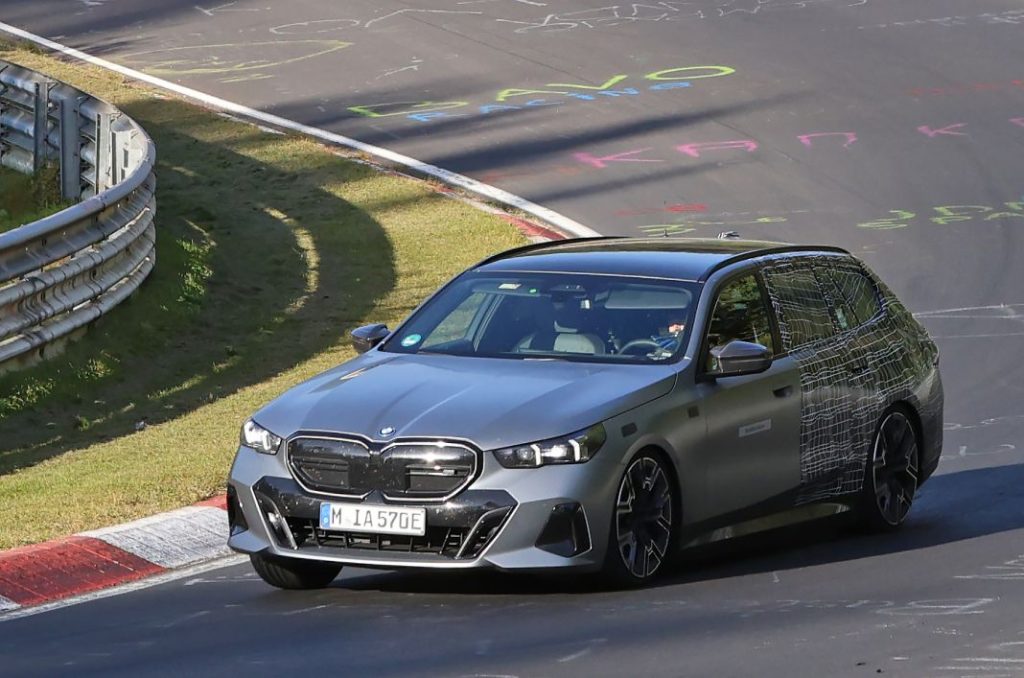 BMW i5 Touring 5 Motor16