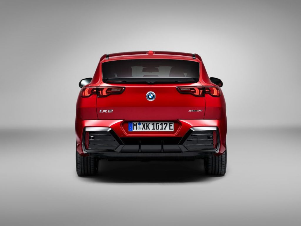 Nuevo BMW X2: Más coupé y con versión 100 % eléctrica, el iX2 8 Motor16 BMW iX2 11 Motor16