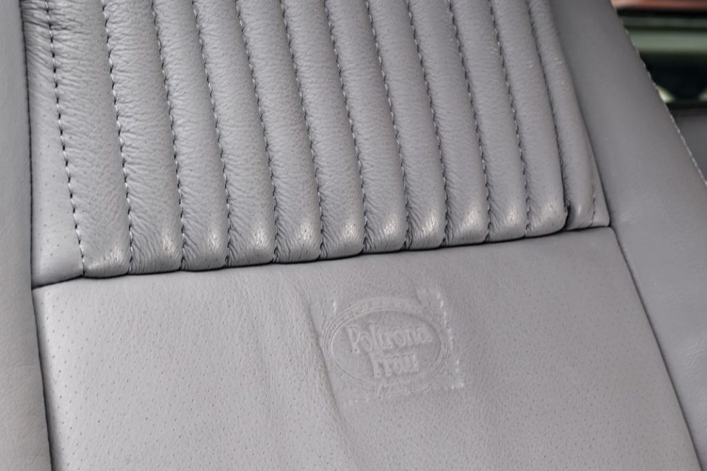 Este Bugatti EB110 GT sale a subasta con 7.000 kilómetros 18 Motor16 Bugatti EB 110 18 Motor16