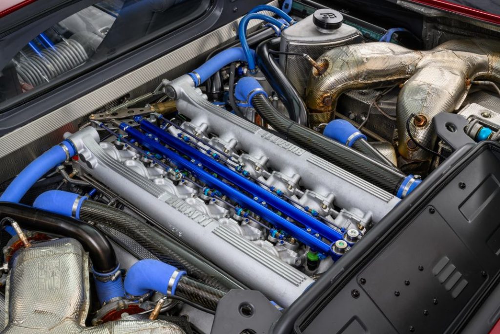 Este Bugatti EB110 GT sale a subasta con 7.000 kilómetros 21 Motor16 Bugatti EB 110 21 Motor16