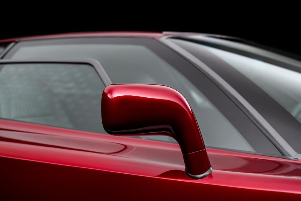 Este Bugatti EB110 GT sale a subasta con 7.000 kilómetros 31 Motor16 Bugatti EB 110 32 Motor16