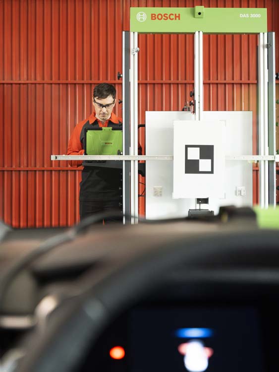 Los datos esenciales de las marcas de coches, ya disponibles en los talleres por Ley 2 Motor16 Los talleres independientes accederán a datos esenciales de los fabricantes de coches por una sentencia de la Unión Europea.