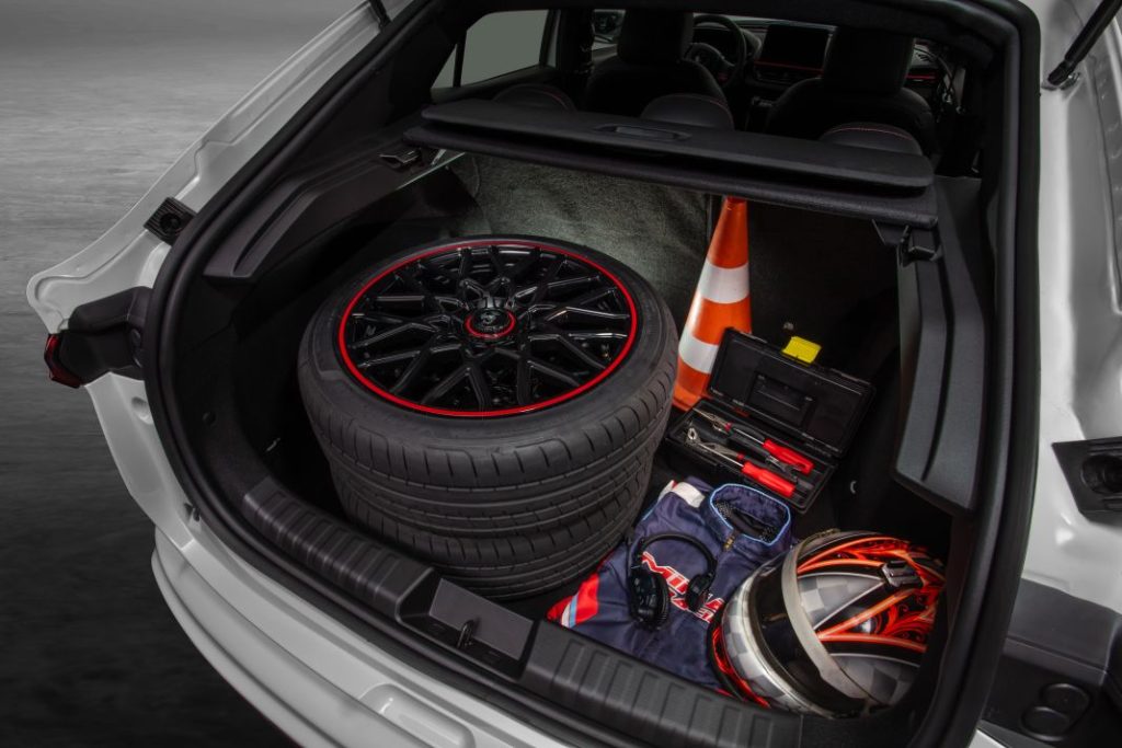 Fastback Abarth: El SUV coupé para Brasil que quería ser un BMW X4M 16 Motor16 Fastback Abarth 12 Motor16