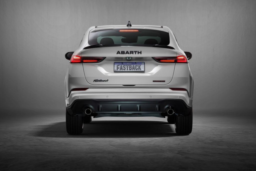 Fastback Abarth: El SUV coupé para Brasil que quería ser un BMW X4M 1 Motor16 Fastback Abarth 13 Motor16