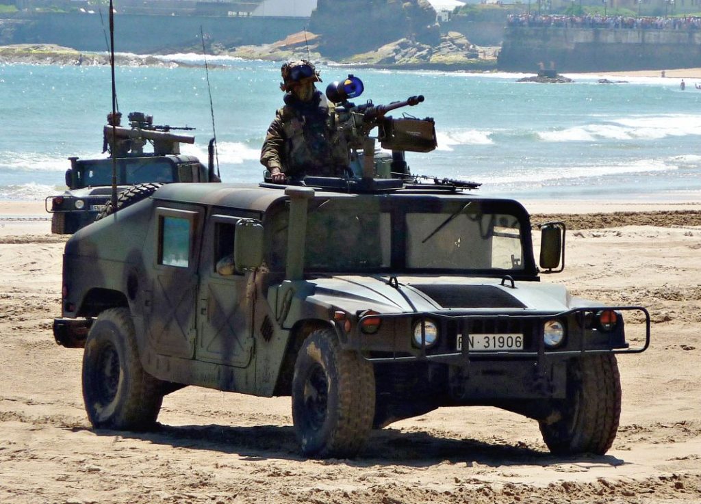 Humvee Browning M 2 espanol Motor16