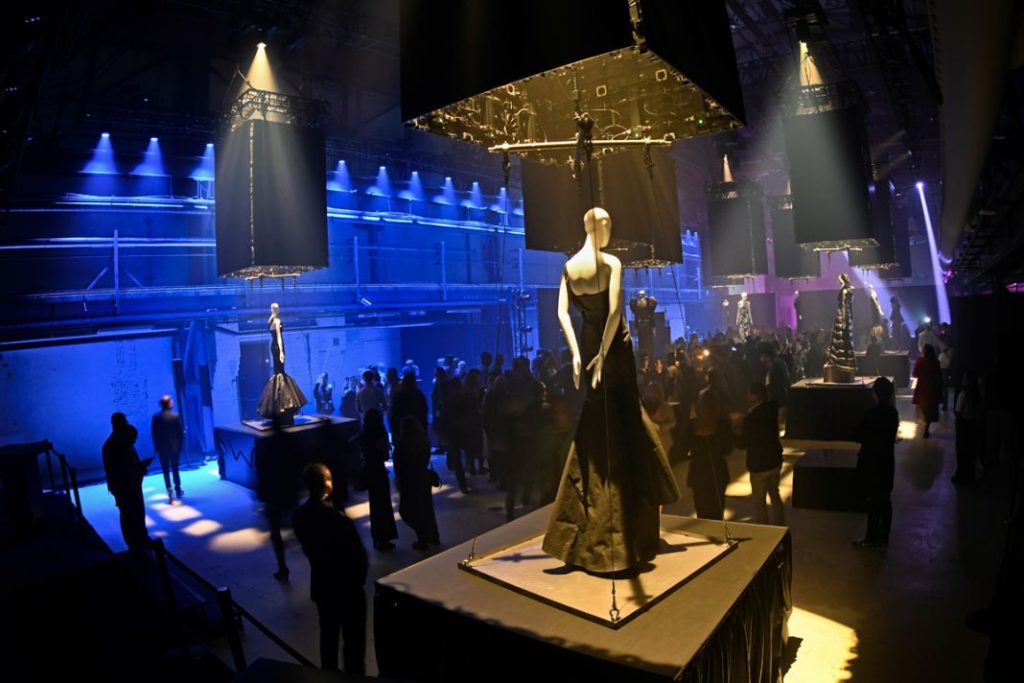 Hyundai Re:Style: la marca que convertirá en ropa y accesorios los materiales sobrantes de airbags, cinturones... 2 Motor16 Hyundai ReStyle16 Motor16