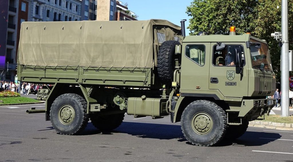 Iveco M.170.33WM Ejercito espanol Motor16