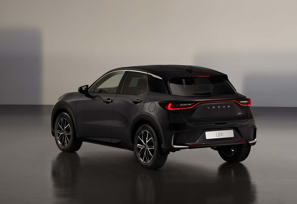 Lexus LBX 13 1 Motor16