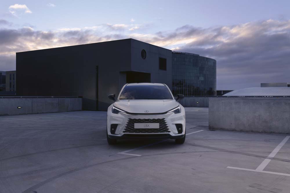 Lexus LBX 14 Motor16