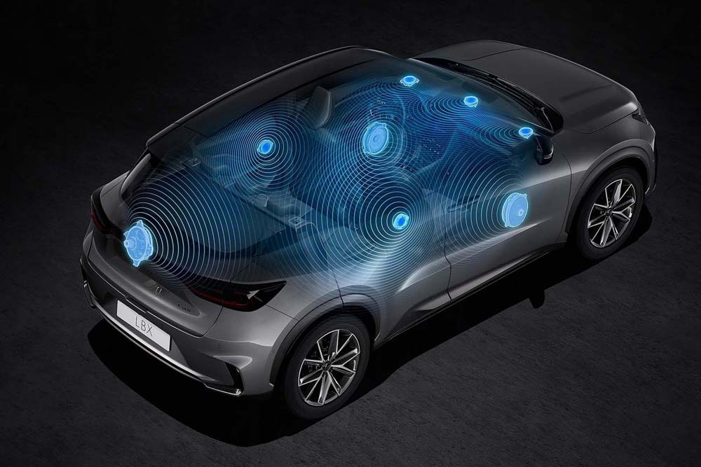 Lexus LBX 2024 1600 44 Motor16
