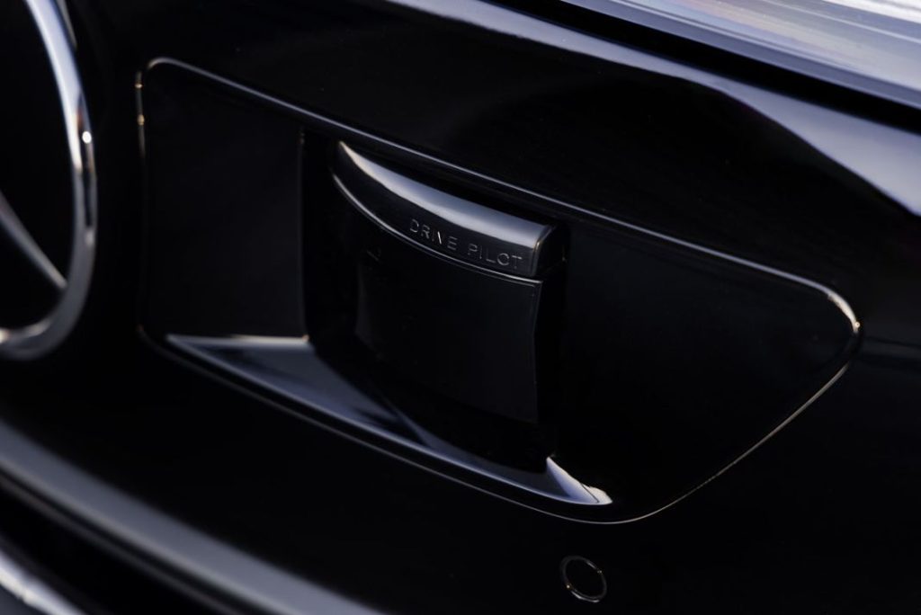 MERCEDES BENZ DRIVE PILOT 25 Motor16