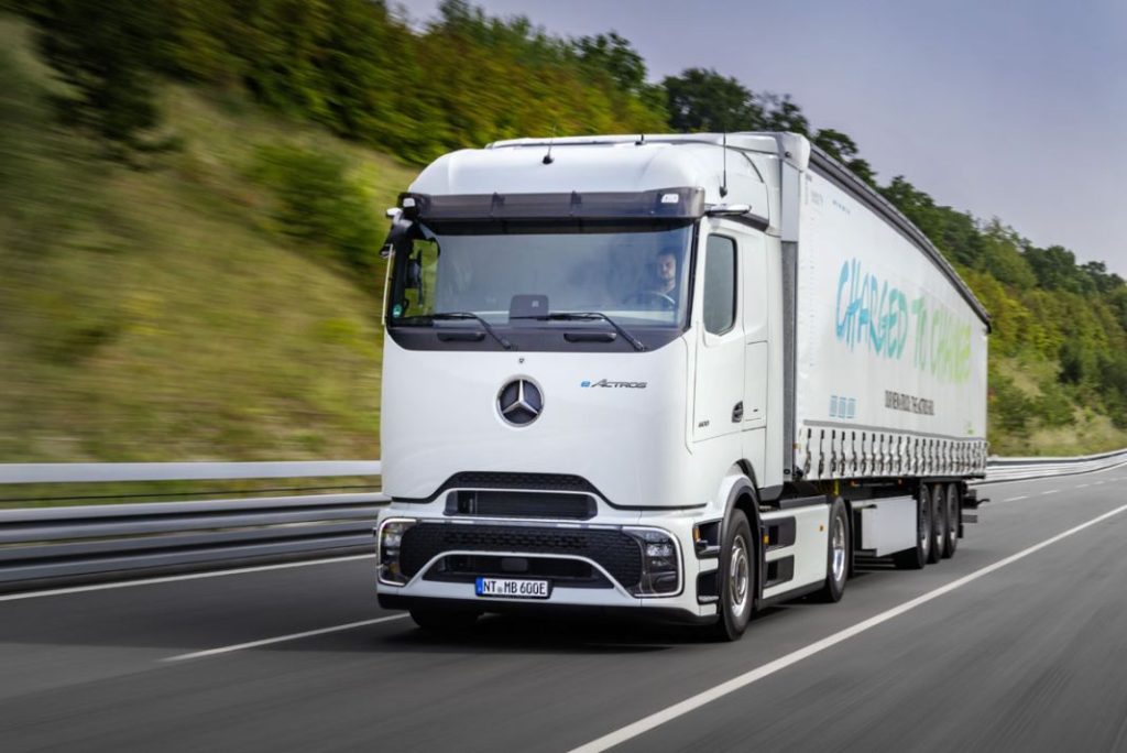 Mercedes-Benz eActros 600: el camión eléctrico con más de 500 kilómetros de autonomía 3 Motor16 MERCEDES EACTROS 600 1 Motor16
