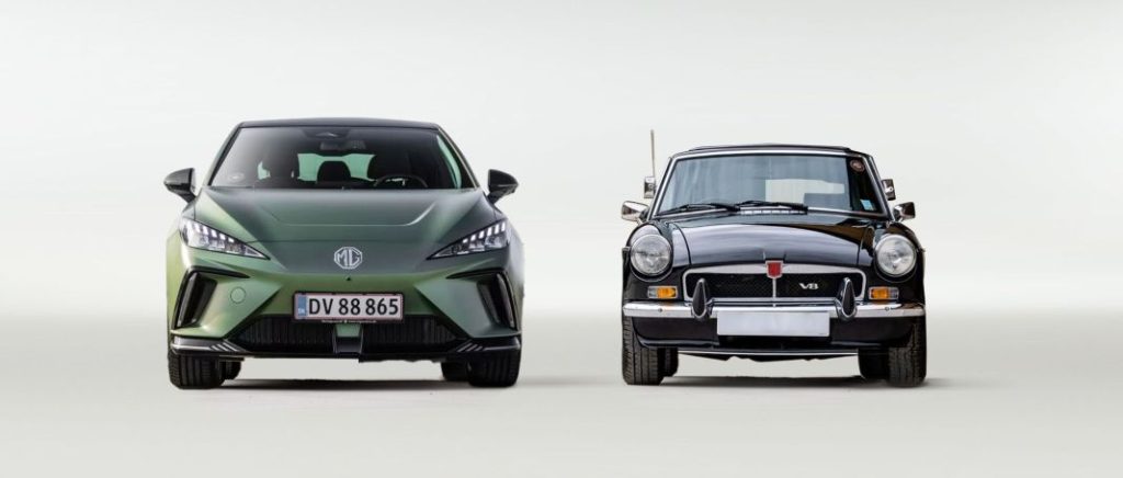 El MGB GT V8 cumple 50 años y se reencarna en el MG4 XPower... o eso dicen 8 Motor16 MGB GT V8 1 1 Motor16
