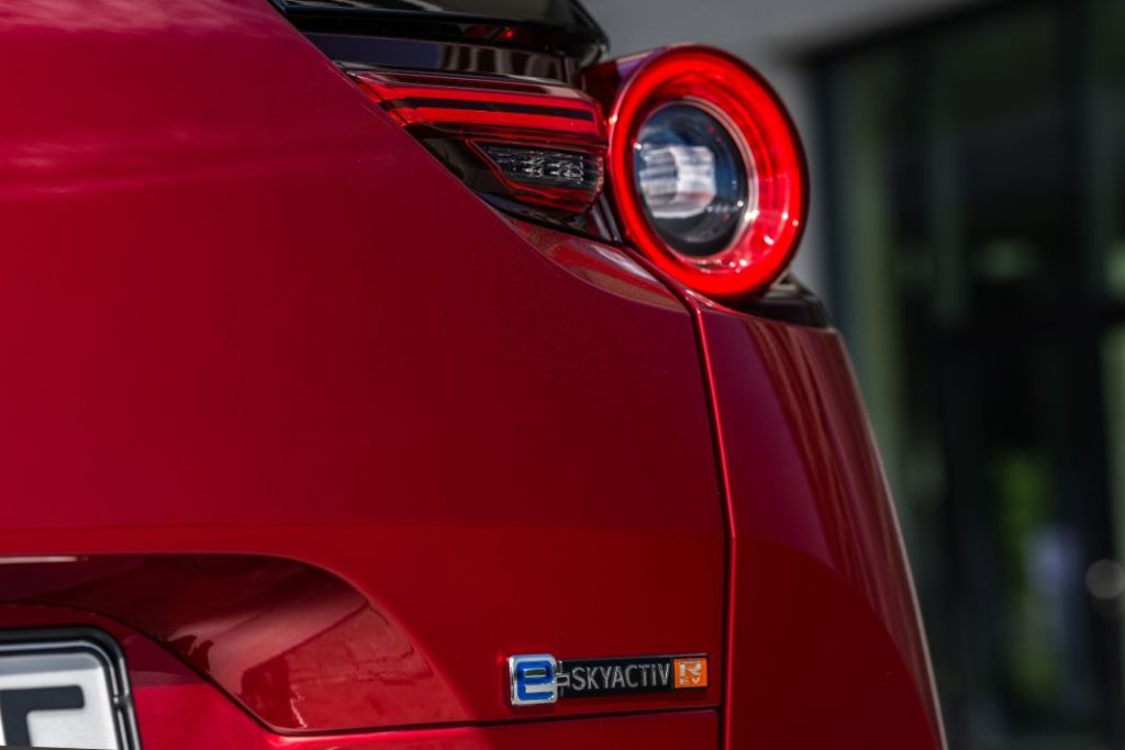 Primera prueba del Mazda MX-30 R-EV. Lo mejor de dos mundos 9 Motor16 Mazda MX 30 R EV 6 Motor16