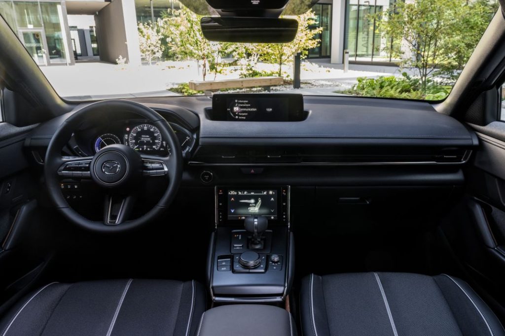 Primera prueba del Mazda MX-30 R-EV. Lo mejor de dos mundos 3 Motor16 Mazda MX 30 R EV 8 Motor16