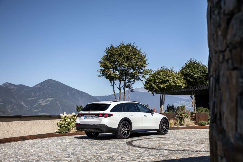 Nuevo Mercedes Clase E All-Terrain. Estos son sus precios 1 Motor16 Mercedes Clase E All-Terrain 2024.