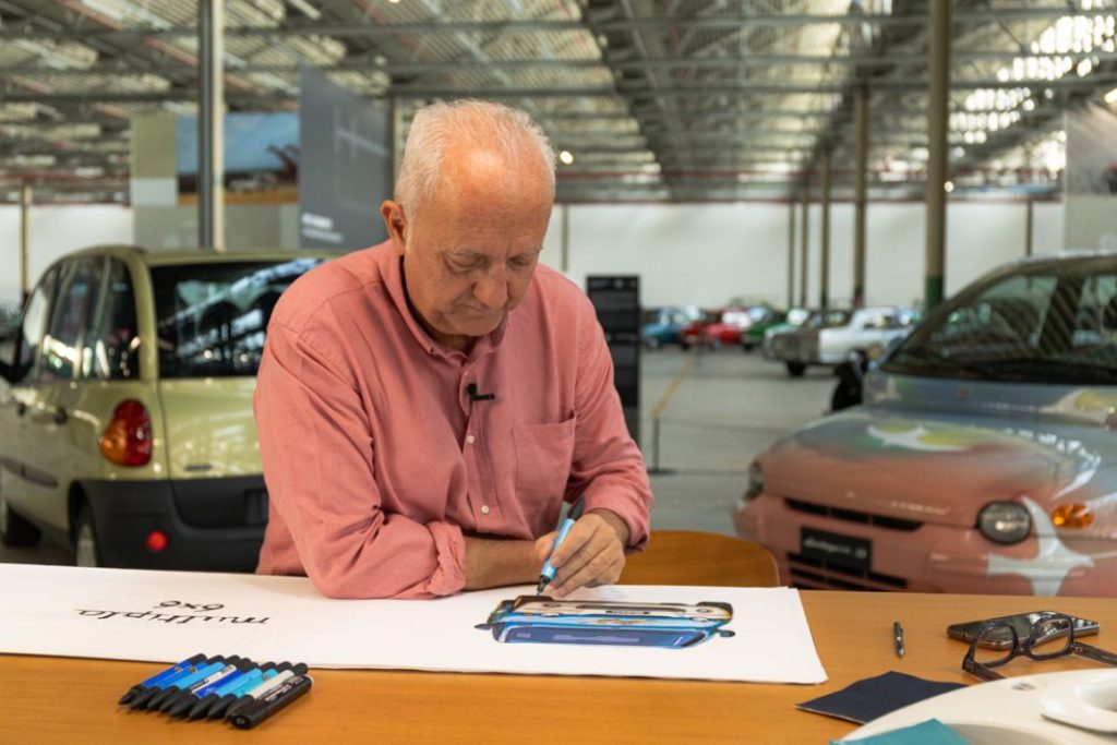 Fiat celebra el 25 aniversario del Multipla con una edición muy especial 8 Motor16 Multipla6x6 RobertoGiolito Motor16