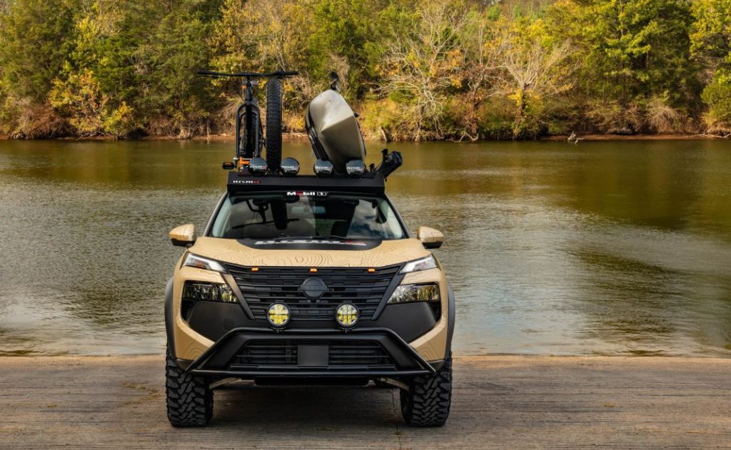 Un Nissan Navara extremo, un X-Trail todototerreno y una berlina atómica son las propuestas de Nissan en el SEMA 34 Motor16 Nissan Rogue X Trail Sema 2023 2 Motor16