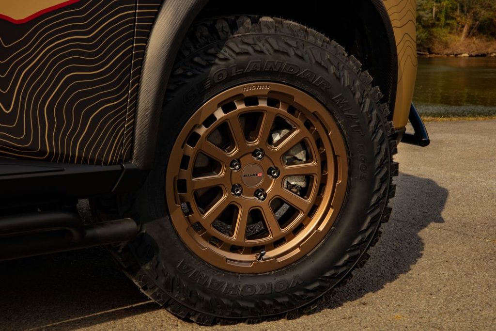 Un Nissan Navara extremo, un X-Trail todototerreno y una berlina atómica son las propuestas de Nissan en el SEMA 28 Motor16 Nissan Rogue X Trail Sema 2023 3 Motor16