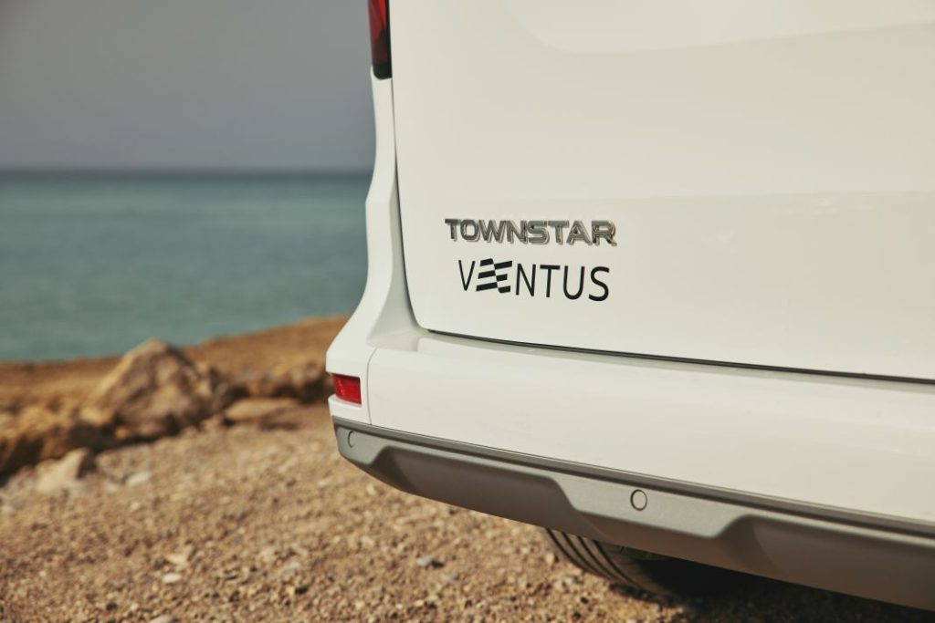 Nissan Ventus Camper 7 Motor16