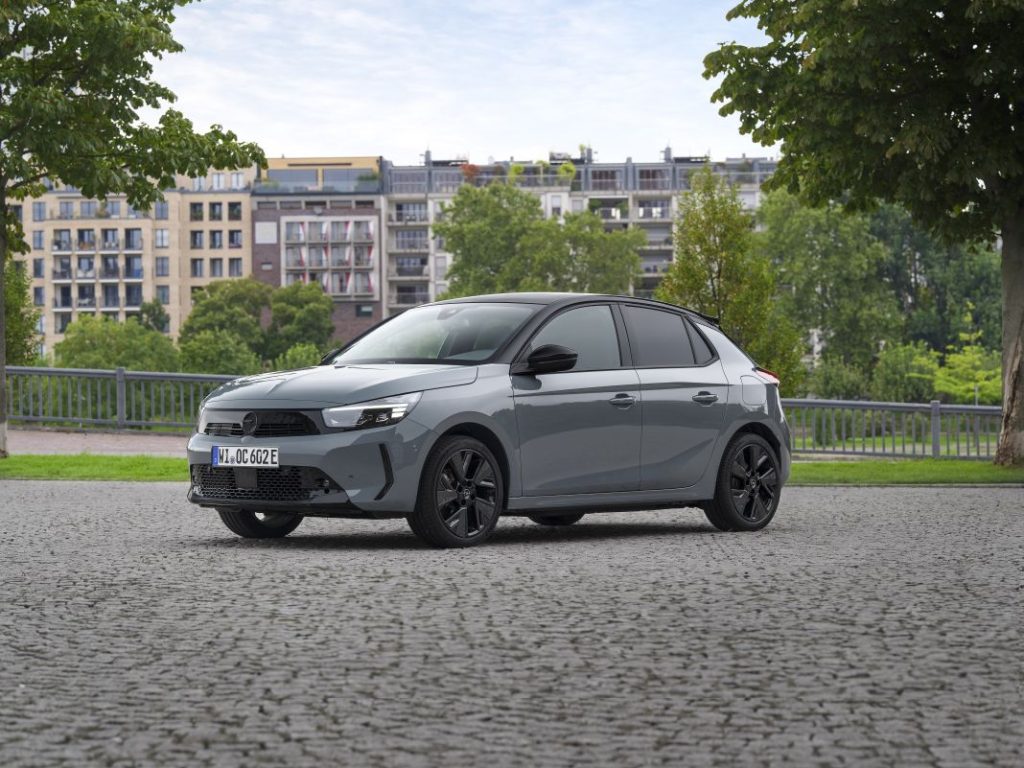 Primera prueba del Opel Corsa Electric. Para llegar aún más lejos 28 Motor16 Opel Corsa 2024 29 Motor16