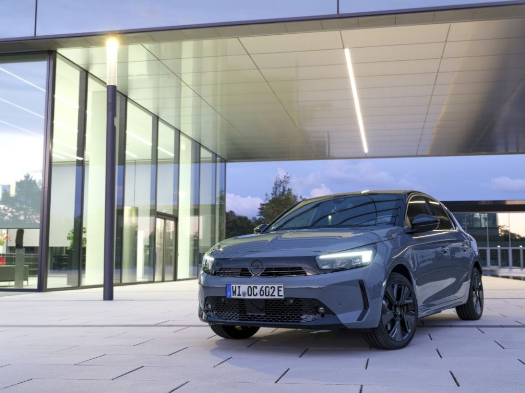 Primera prueba del Opel Corsa Electric. Para llegar aún más lejos 32 Motor16 Opel Corsa 2024 36 Motor16