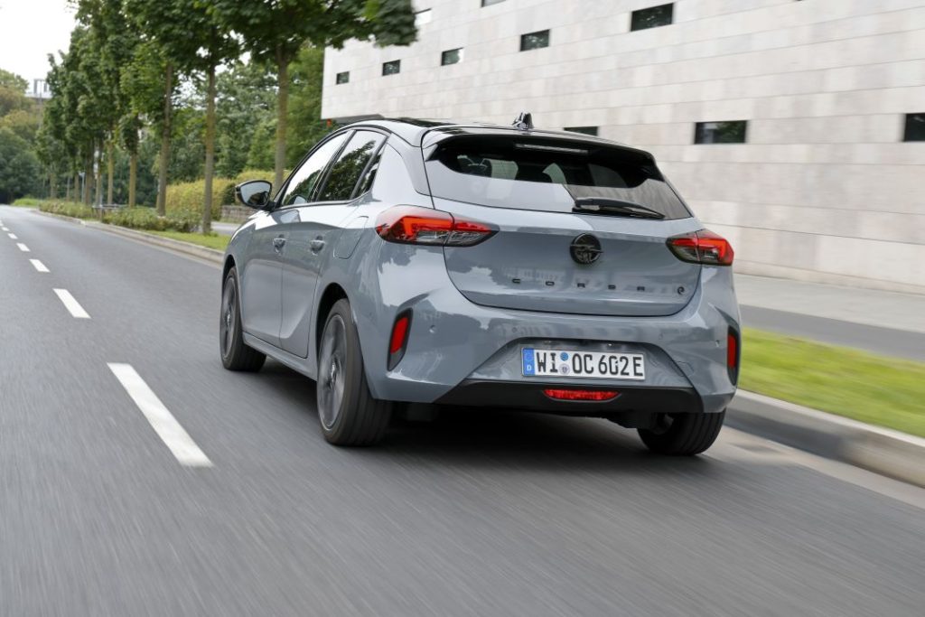 El coche español que es líder de ventas en Alemania y Reino Unido 2 Motor16 Opel Corsa 2024 9 Motor16