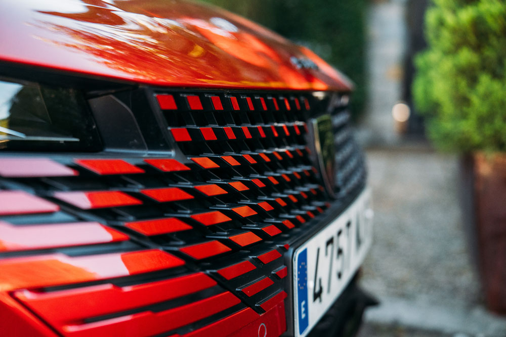 Primera prueba del Peugeot 508 PHEV 180: elegante, tecnológico y eficiente 17 Motor16 PEUGEOT 508 13 Motor16