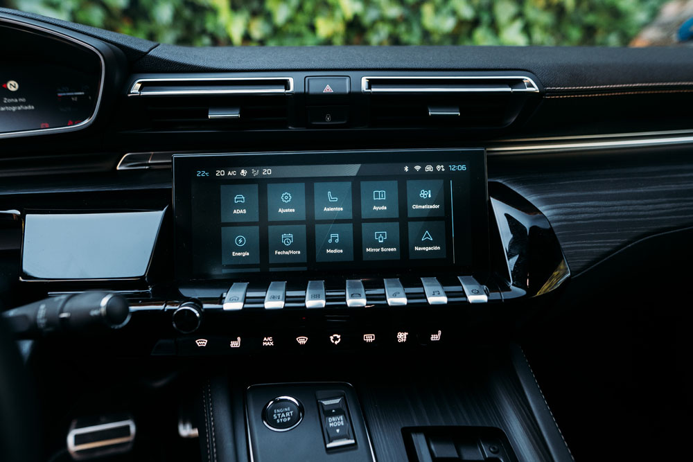 Primera prueba del Peugeot 508 PHEV 180: elegante, tecnológico y eficiente 13 Motor16 PEUGEOT 508 9 Motor16