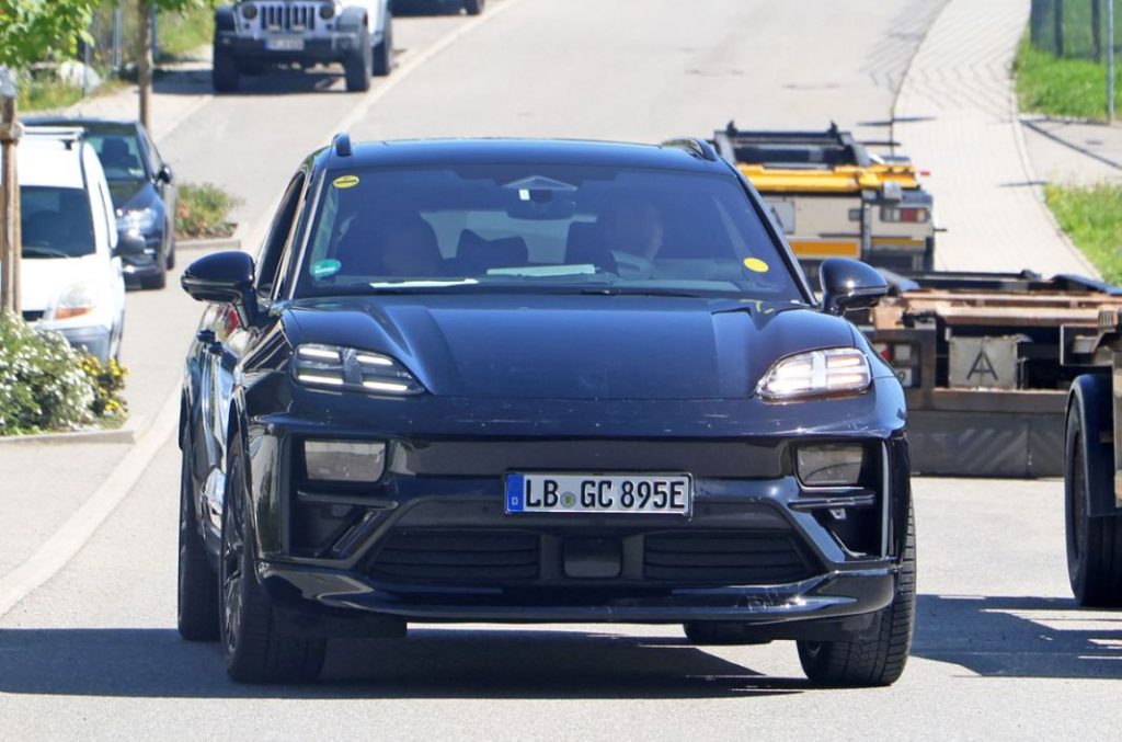El Porsche Macan eléctrico se prepara para desafiar al Tesla Model Y 4 Motor16 Porsche Macan EV 2 Motor16