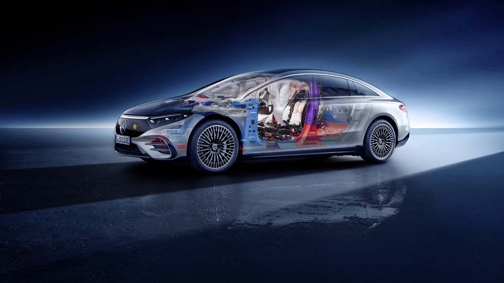 Accidente grave con dos coches eléctricos: Mercedes nos tranquiliza 3 Motor16 Prueba de choque con Mercedes electricos 1 Motor16