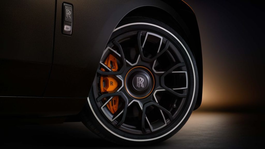 Rolls-Royce Ghost Black Badge Ékleipsis Private Collection: 25 ejemplares diseñados para eclipsarte 2 Motor16 Rolls Royce Black Badge Ghost Ekleipsis 6 Motor16