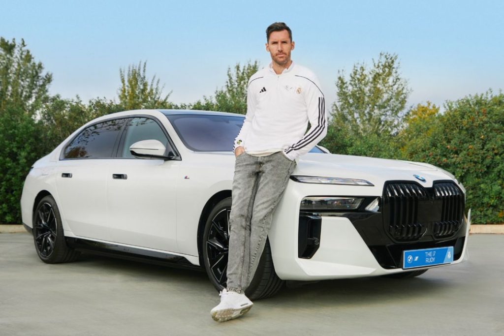 Nuevos BMW para la plantilla del Real Madrid de baloncesto: la lista con el coche elegido por cada jugador 14 Motor16 Rudi fernandez bmw espaa y el real Motor16