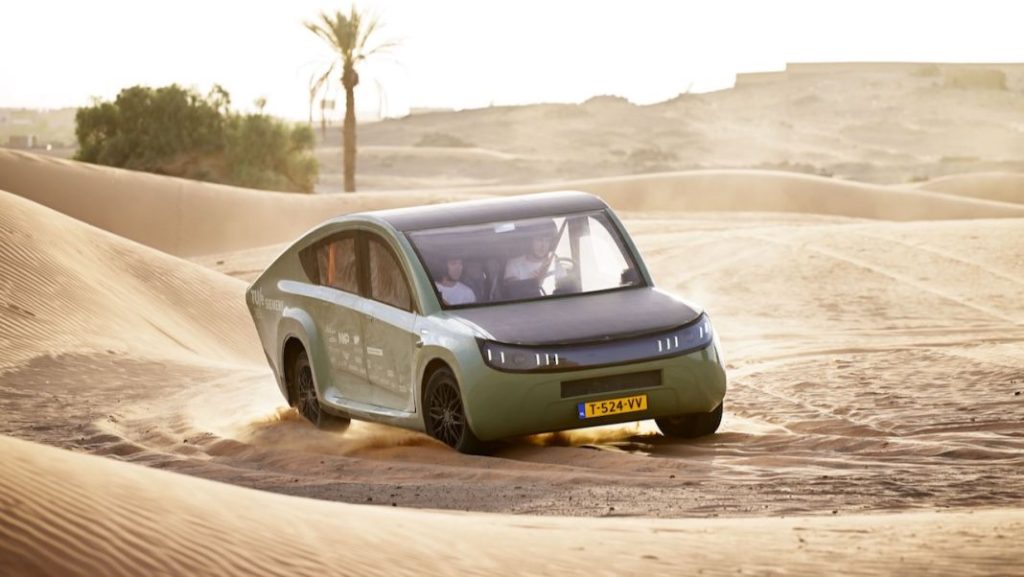 Stella Terra, primer coche eléctrico solar que ha cruzado el Sáhara sin recargar 1 Motor16 Stella Terra 10 Motor16