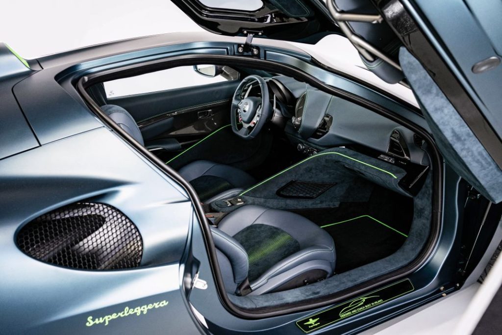 Touring Superleggera Arese RH95 Grigio Artico (2)