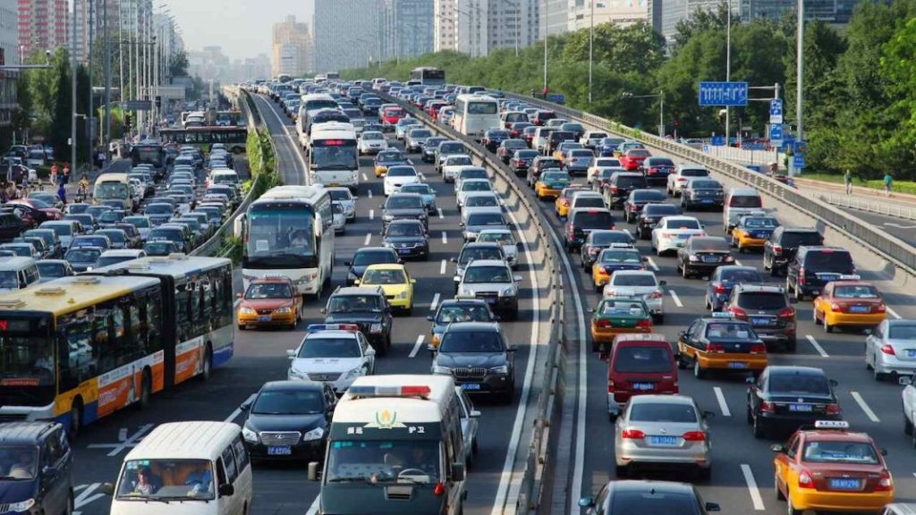 Puente de Todos los Santos: Esta es la artillería que la DGT sacará a las carreteras para controlarte 37 Motor16 DGT