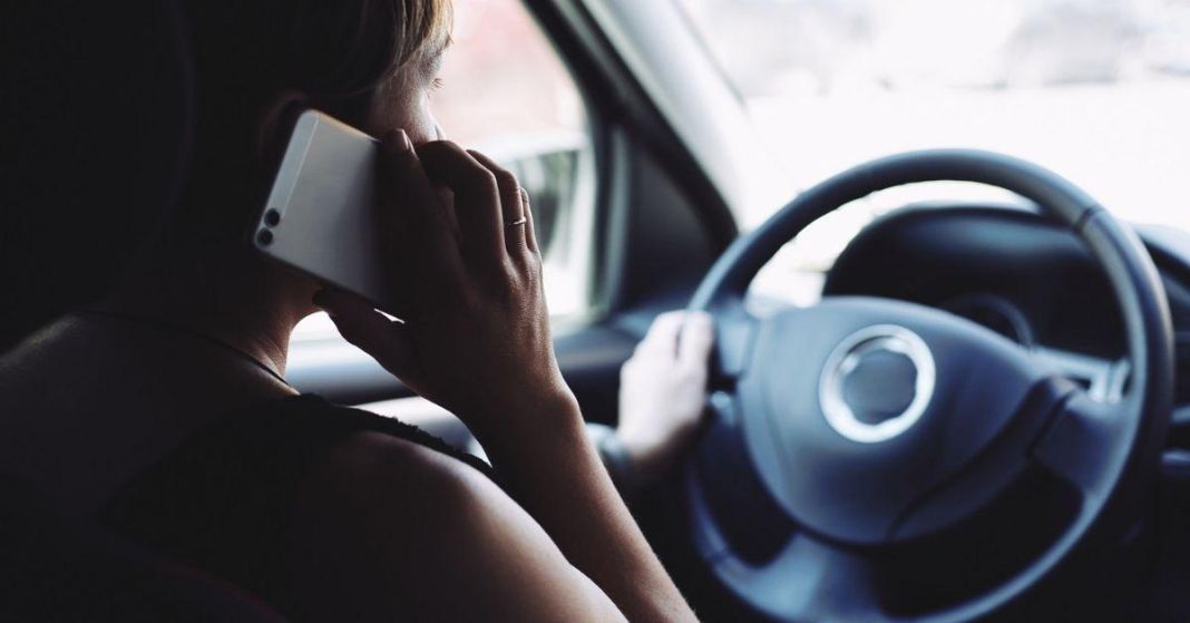 Pasos para renovar tu carnet de conducir de forma correcta 19 Motor16 ¿Cómo ayudar a los conductores principiantes?