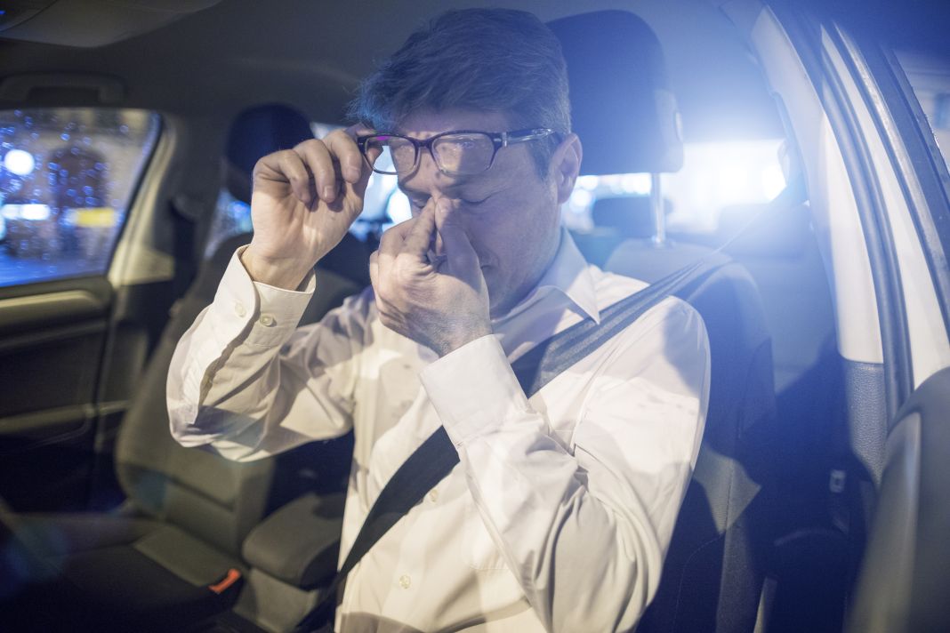 6 recomendaciones para quienes conducen con problemas de visión 53 Motor16 Revisar la regulación local respecto al control de la vista